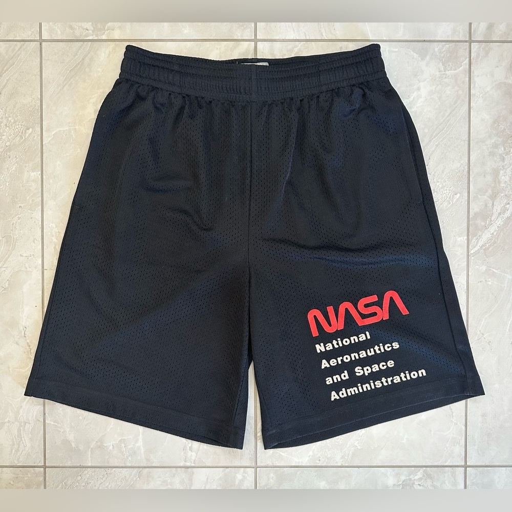 NASA Mesh Shorts - Black / Red, Small